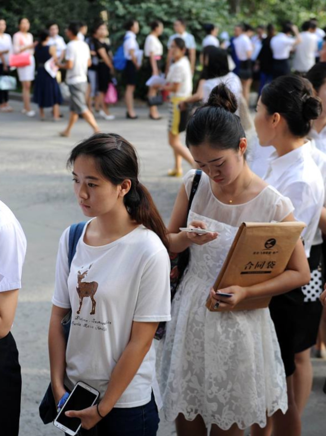 家里没人和姐姐家中无人，用力应对-第2张图片