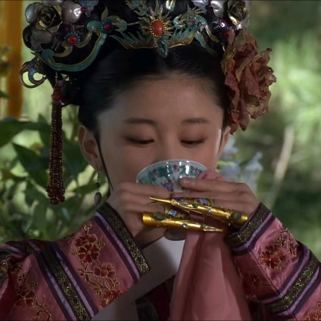 主人要求每天跪着请安发照片主人每日跪请安发照片-第2张图片