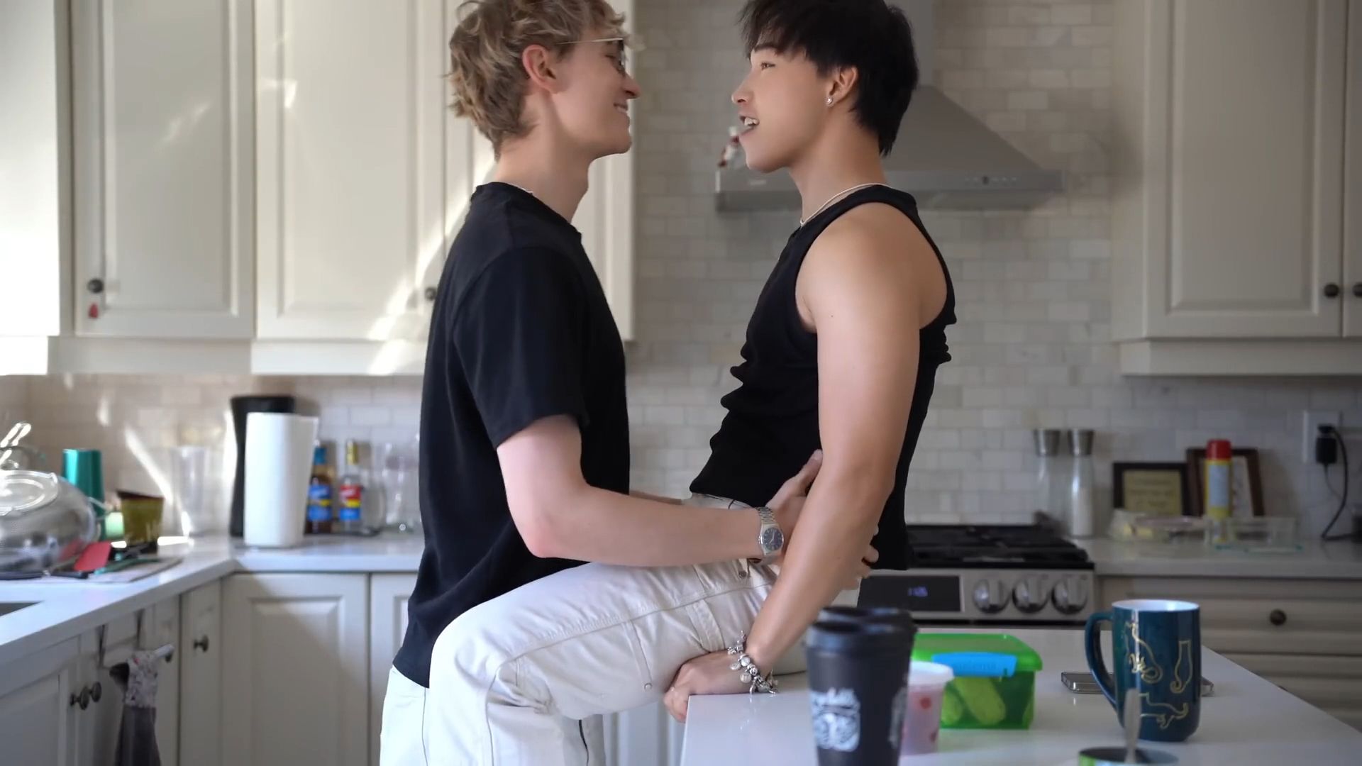 CHINESE体育生GAYXNXX，青春热血与激情的探索-第2张图片