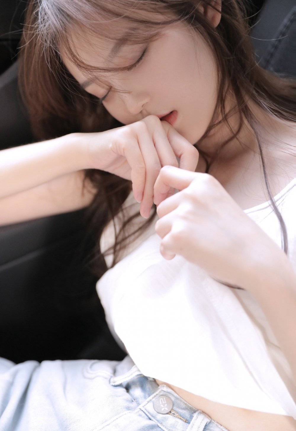 美女做僾过程图片-第2张图片