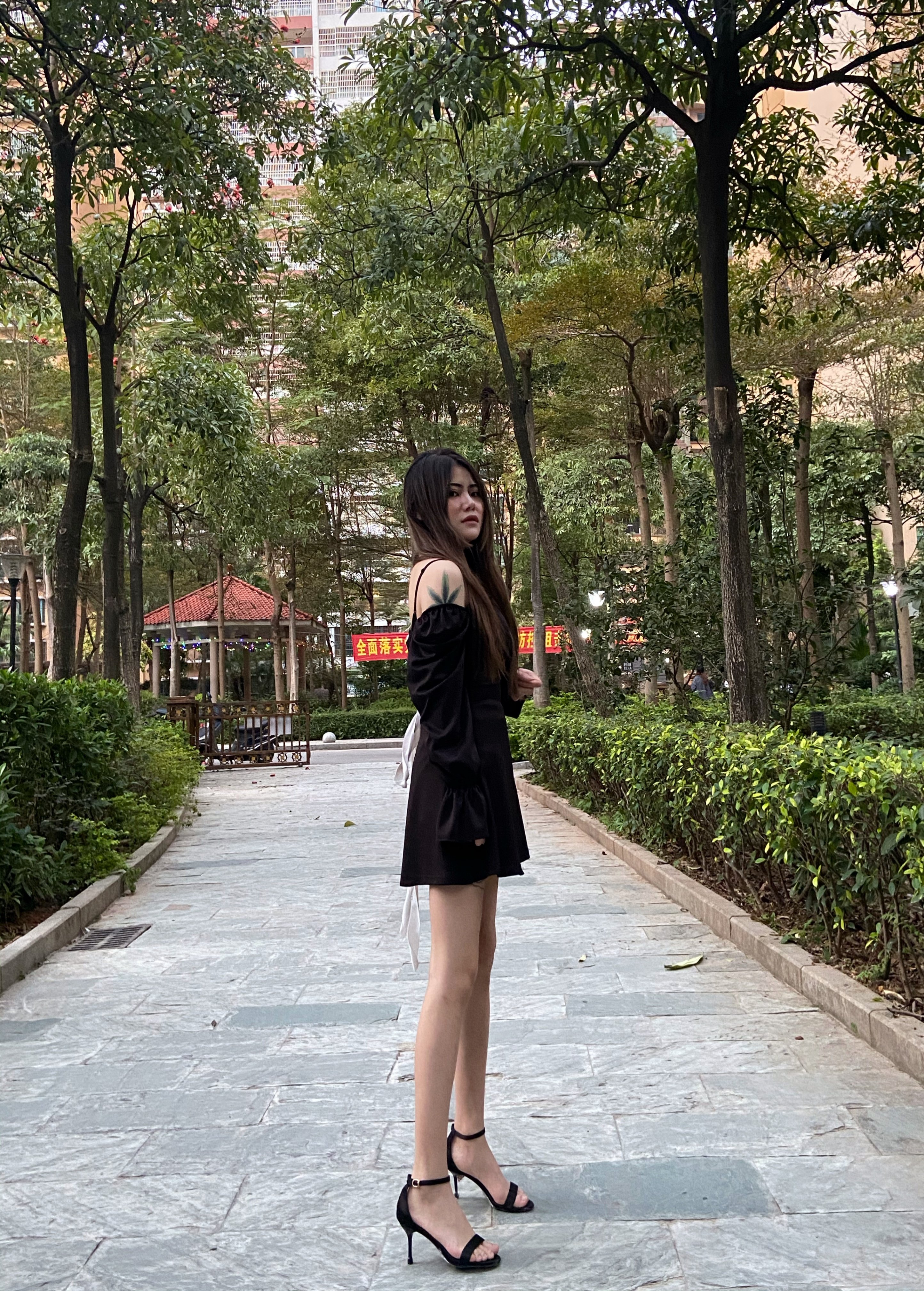 迈开腿图迈开腿，让坤坤桶与我共舞-第3张图片