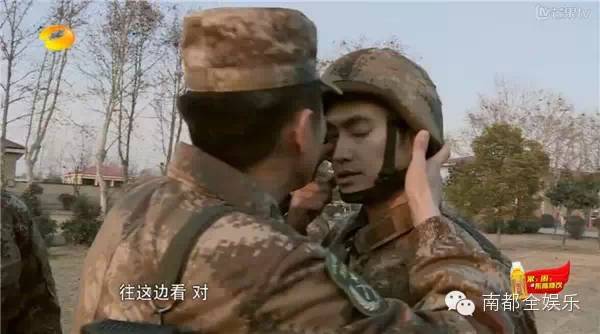 班长没带罩子让捏了一节课怎么办视频班长没带罩子让捏了一节课，如何应对？-第2张图片