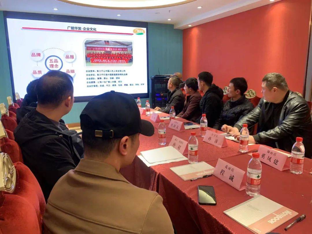 六月联盟六月联盟，携手共进，共创辉煌-第1张图片