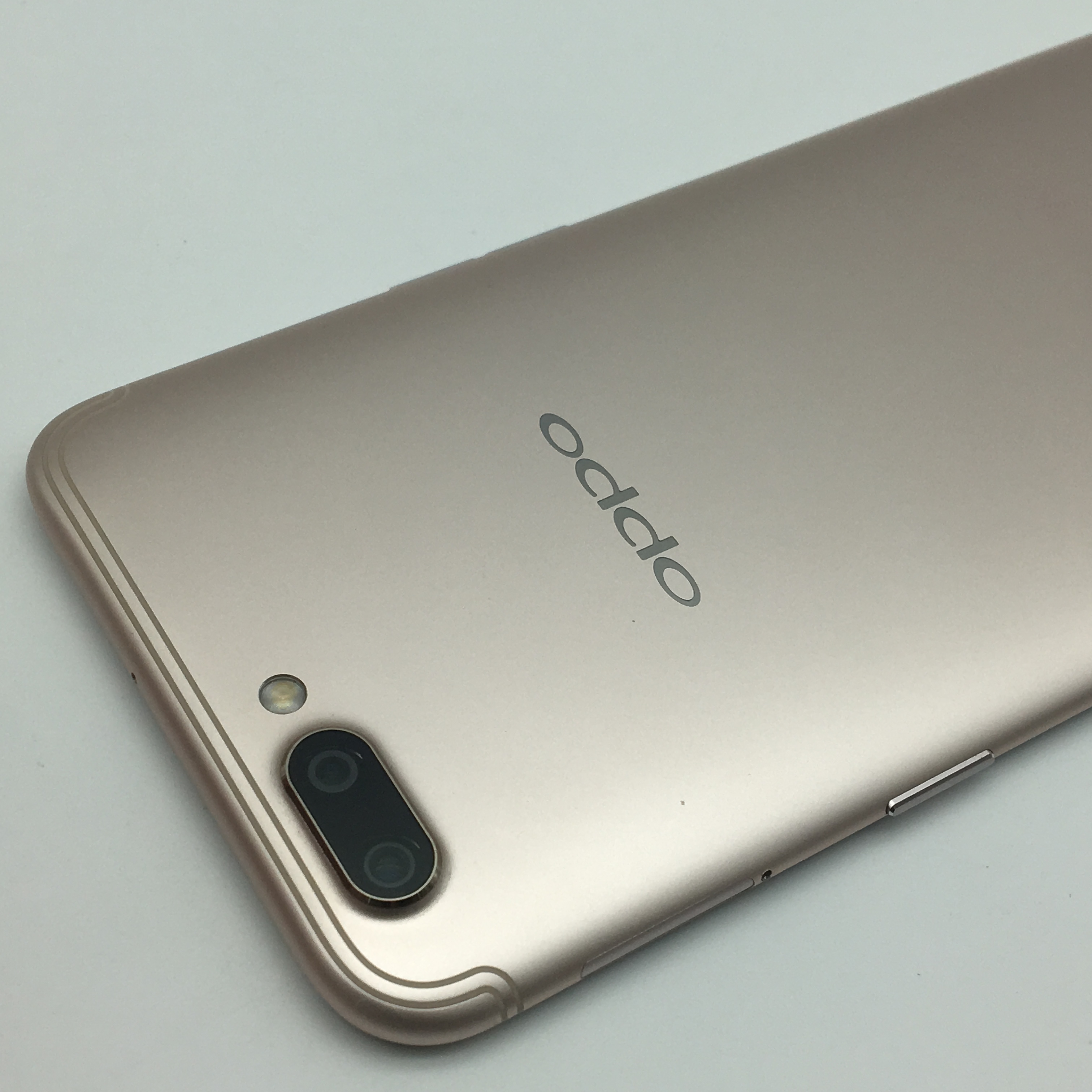 OPPO R11价格解析