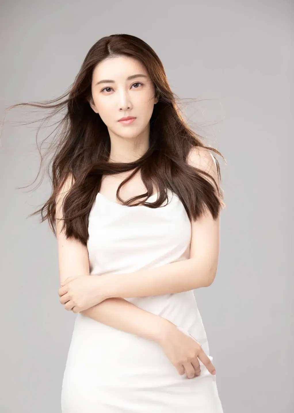 美女脱个精光，1437张图片精选