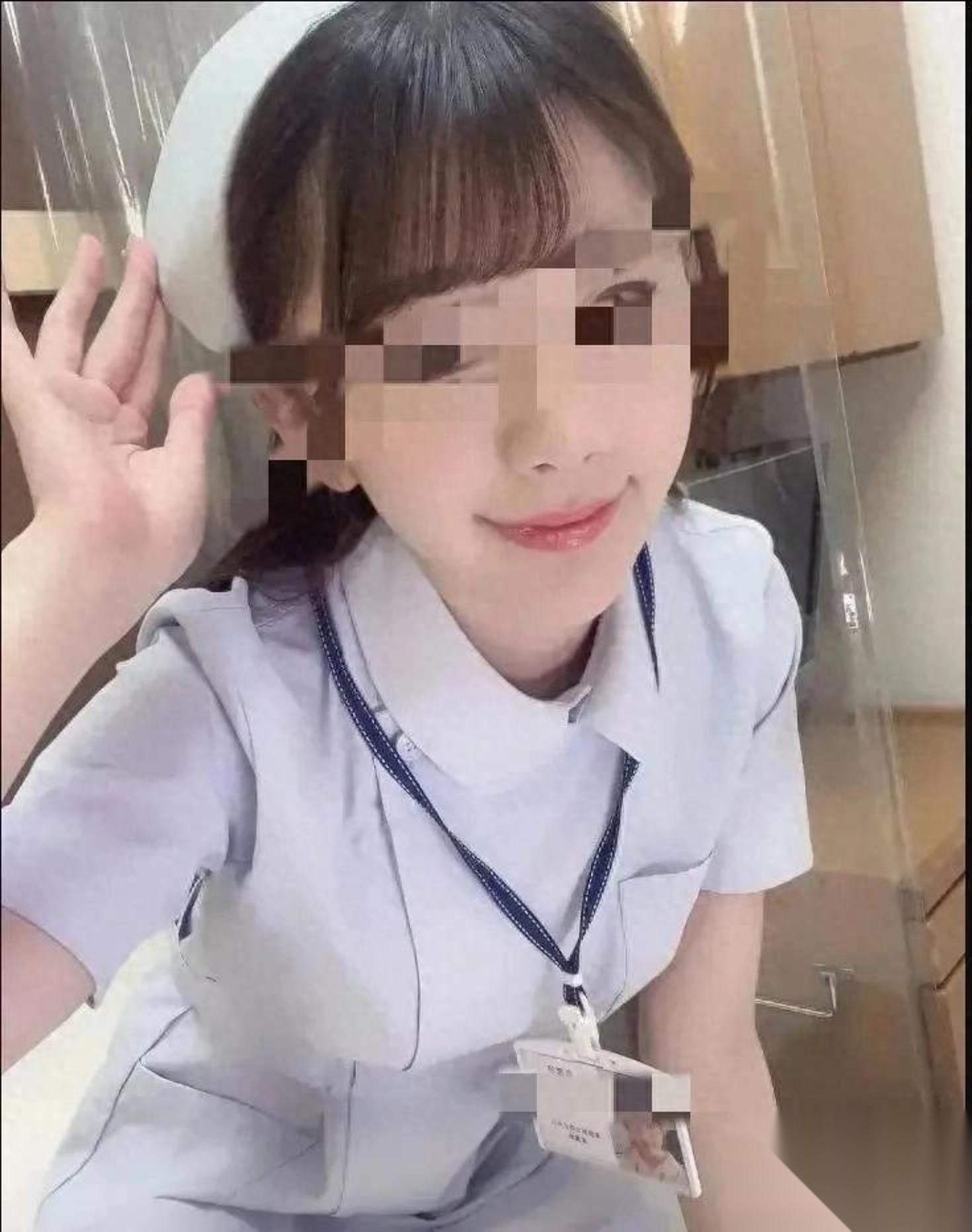 饥渴的护士自慰被发现饥渴的护士自慰被发现-第3张图片