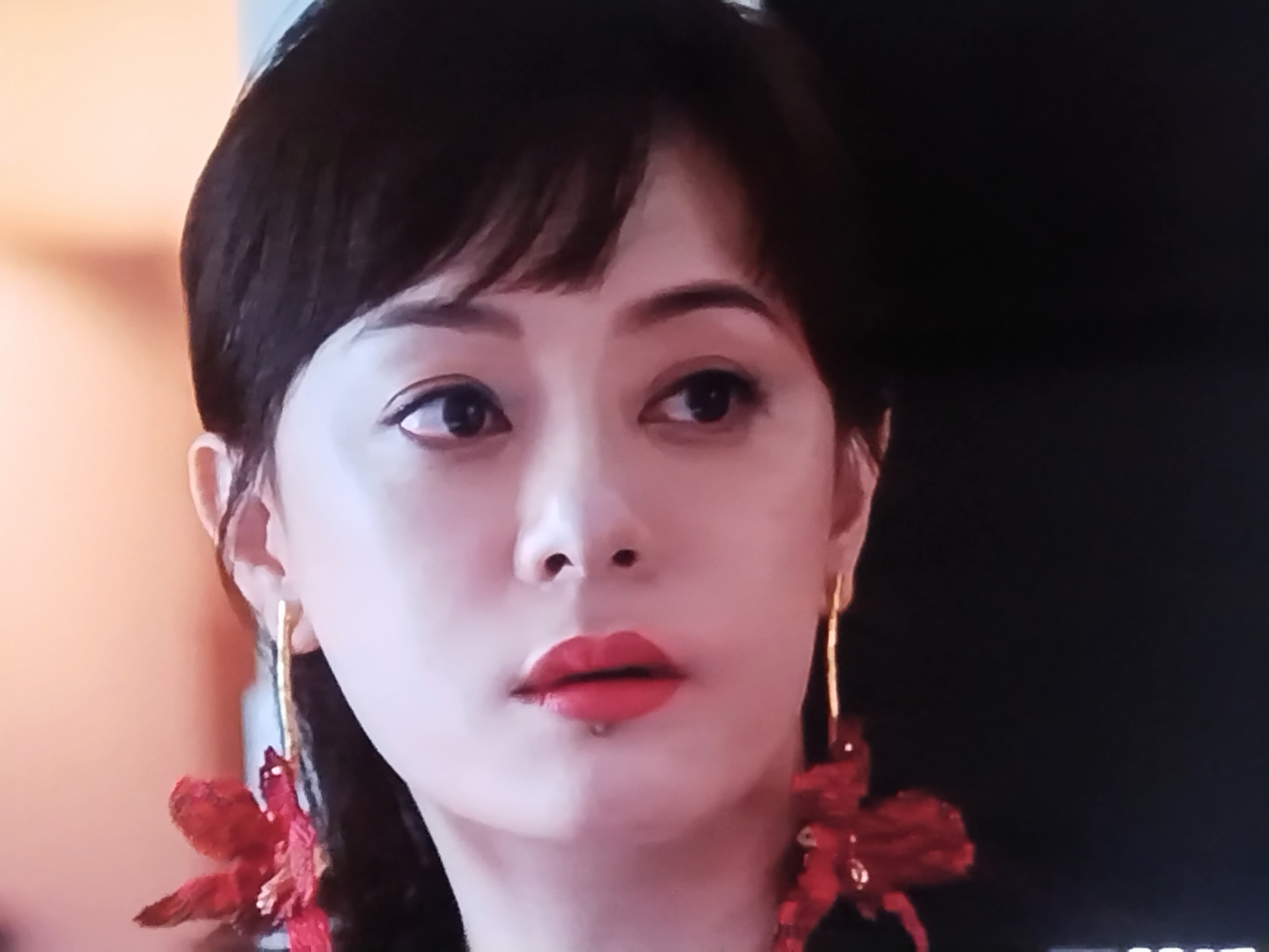 国产一线二线三线女之我见-第1张图片