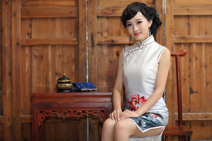 双飞岳与女性的美丽与智慧