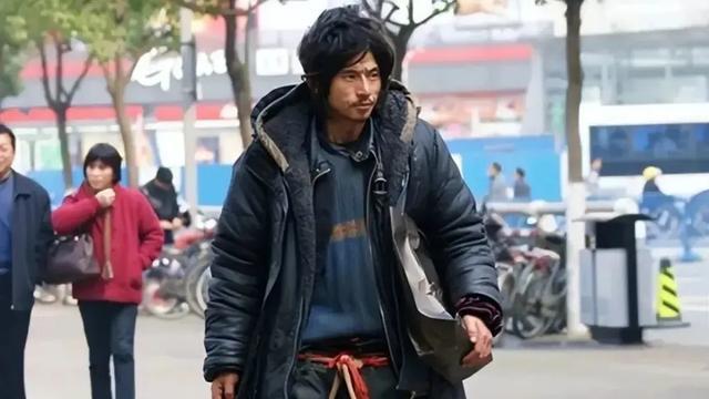 流浪汉拉我入桥底-第2张图片
