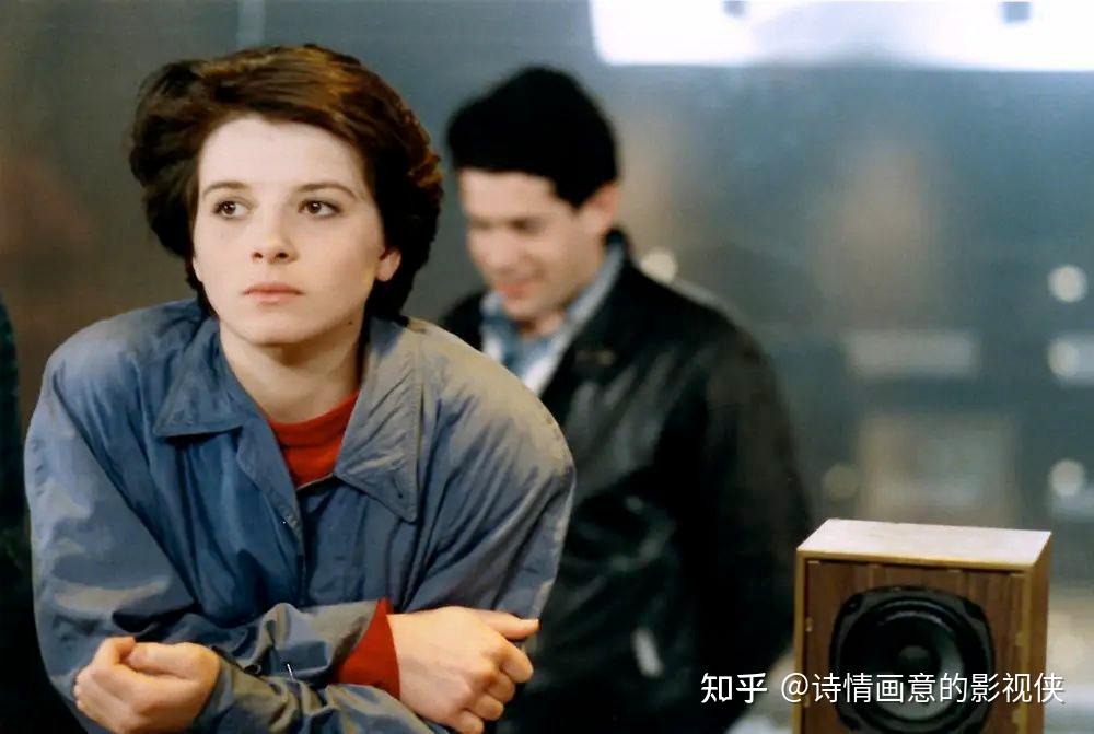 小妖精好紧出轨H，情感纠葛与道德困境-第2张图片