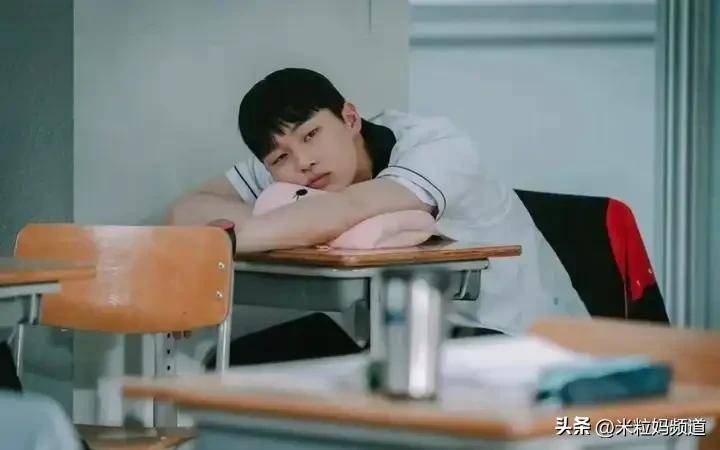 妈妈的朋友完整版看中文字幕4-第1张图片