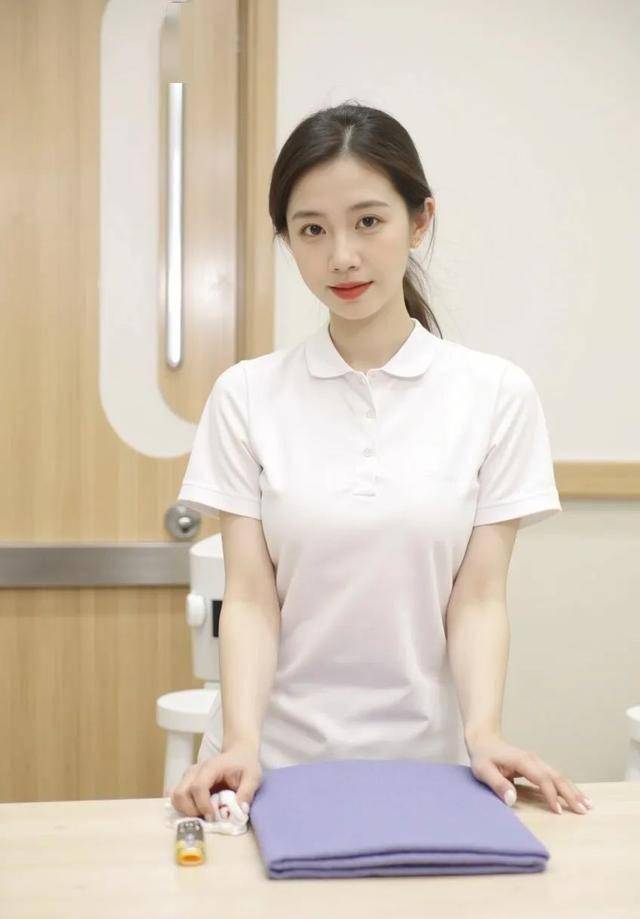 日本69SEX护士，性感的职业魅力-第2张图片