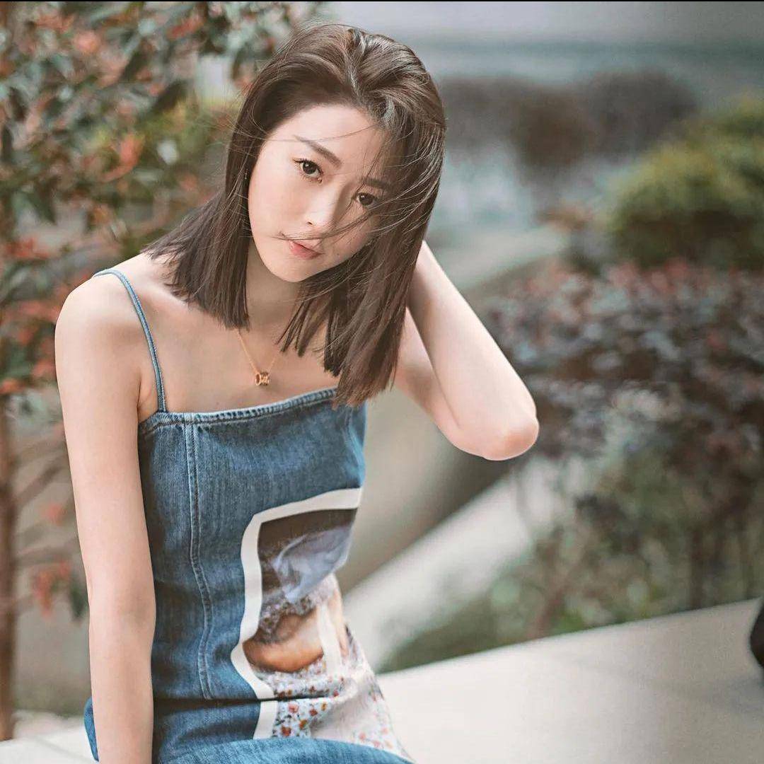 侮辱丰满美丽的人妻-第2张图片