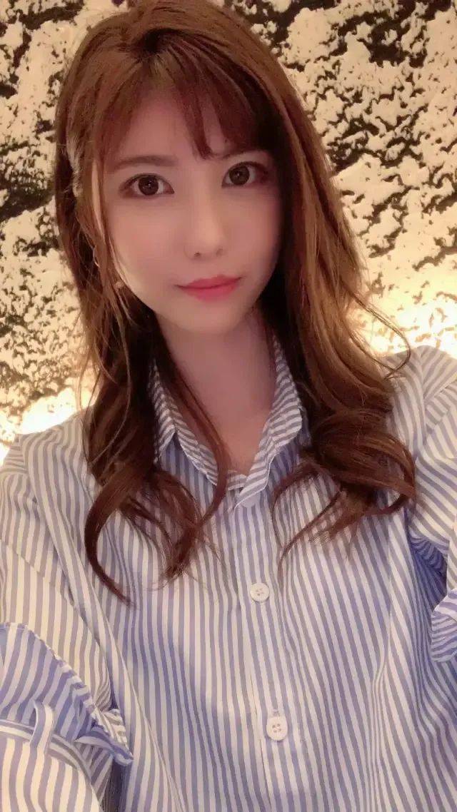 性饥渴的欲女与少妇