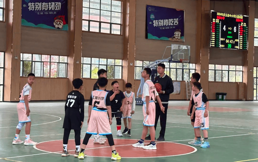 疯狂篮球疯狂篮球，激情四溢的运动世界-第2张图片