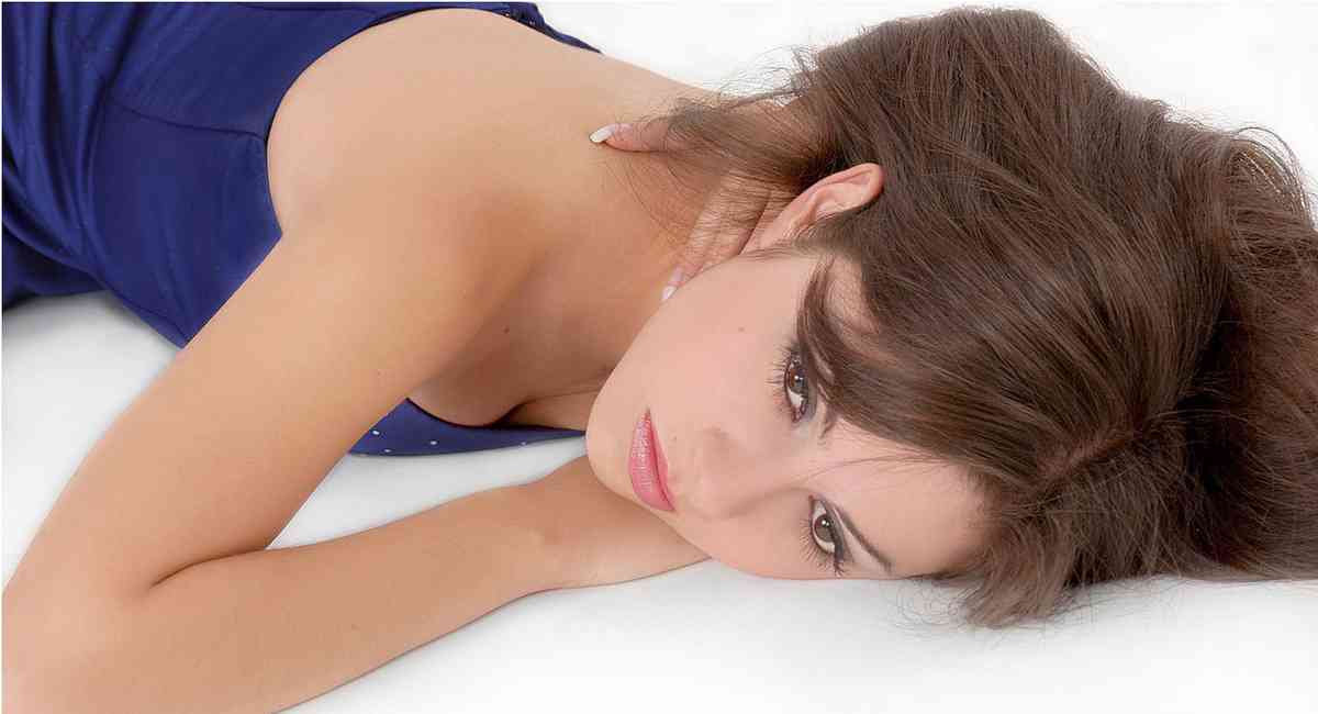 日本JIZZ免费视频日本JIZZ免费视频，探索性体验与隐私保护-第1张图片