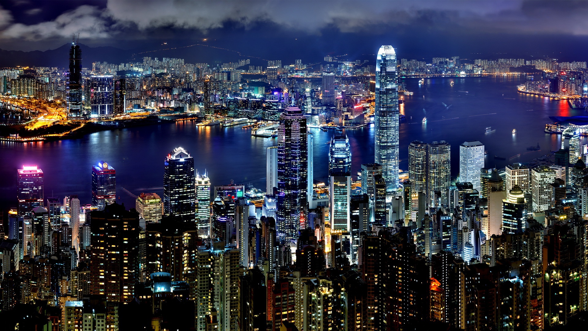 开奖直播现场 香港之夜-第2张图片