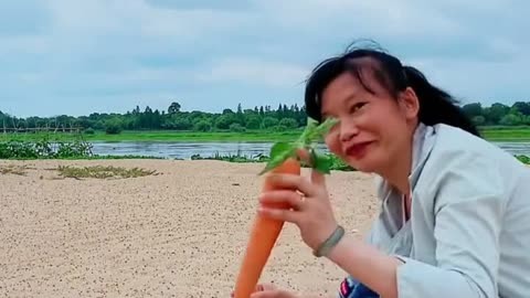 拔萝卜又叫又疼原声视频拔萝卜又叫又疼原声视频