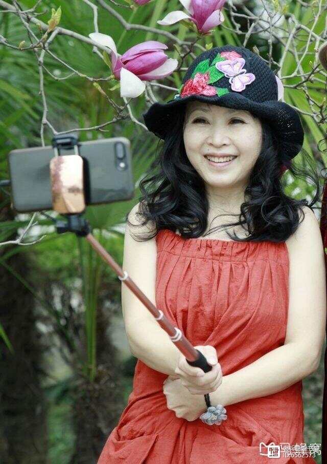 双飞俩中年女人电影在线播放双飞俩中年女人