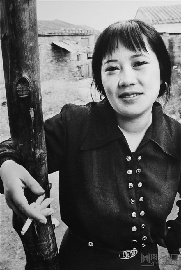 棚户区小伙嫖老妓女棚户区小伙嫖老妓女的故事