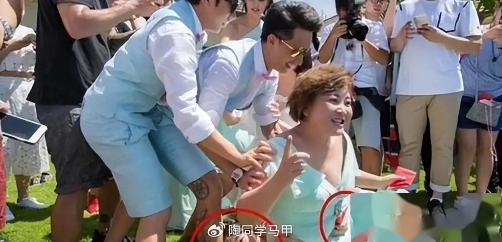 美女被C之诱惑