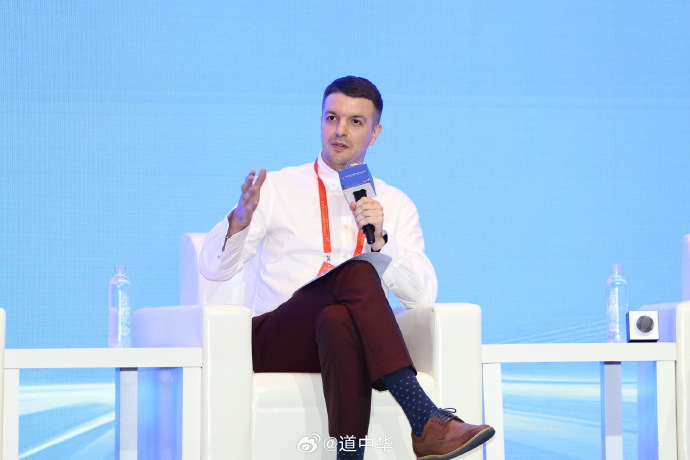 包世铭，文化传承与思想引领