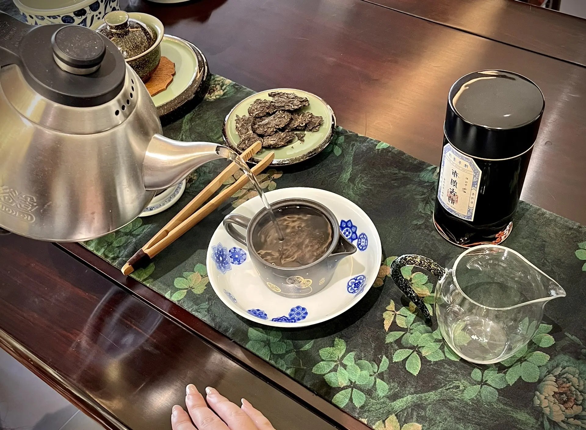 7562普洱茶，品味古韵，品味人生-第1张图片