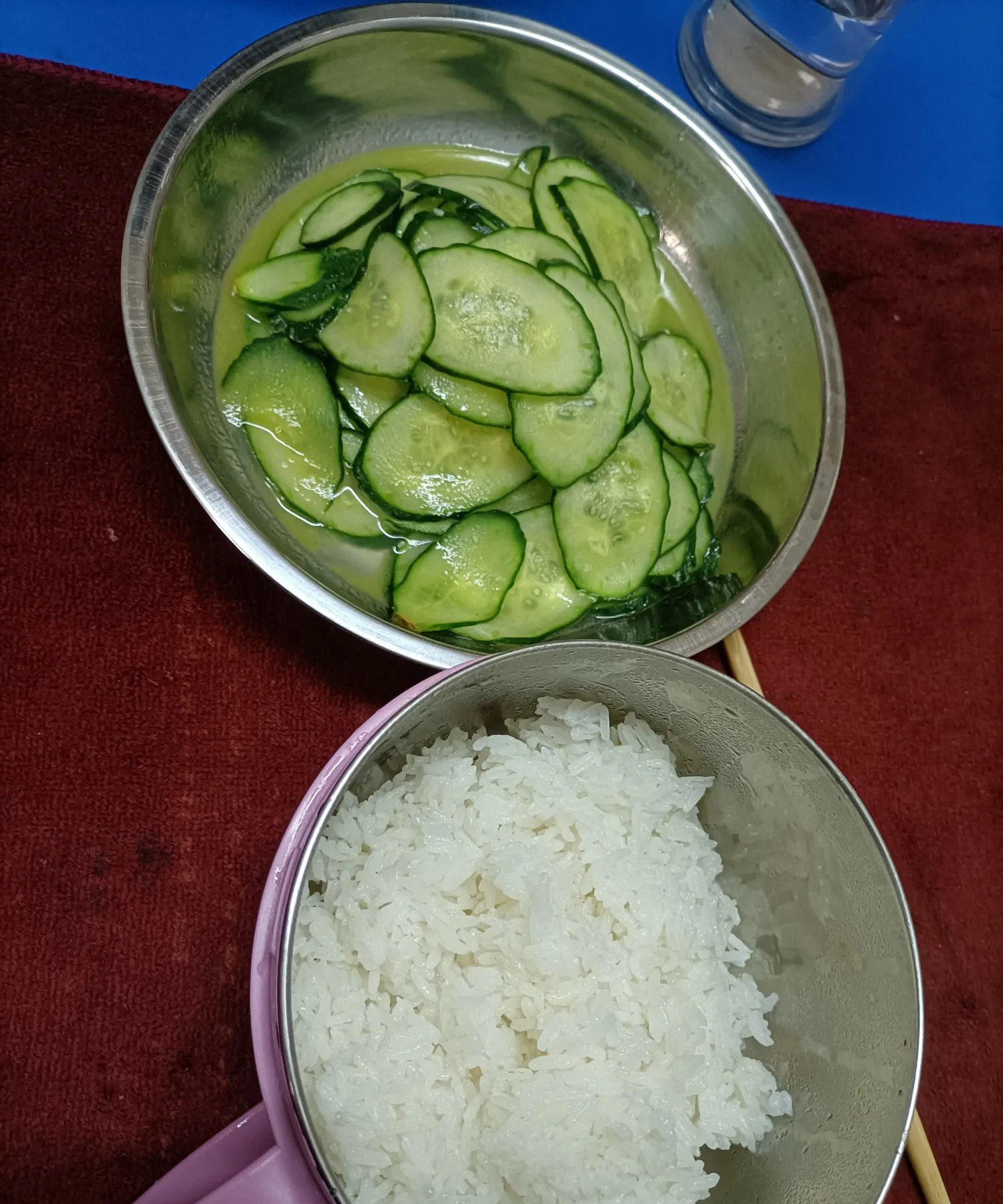 姐姐说家里没有我们就可以做饭了姐姐说家里没有我们就可以做-第1张图片