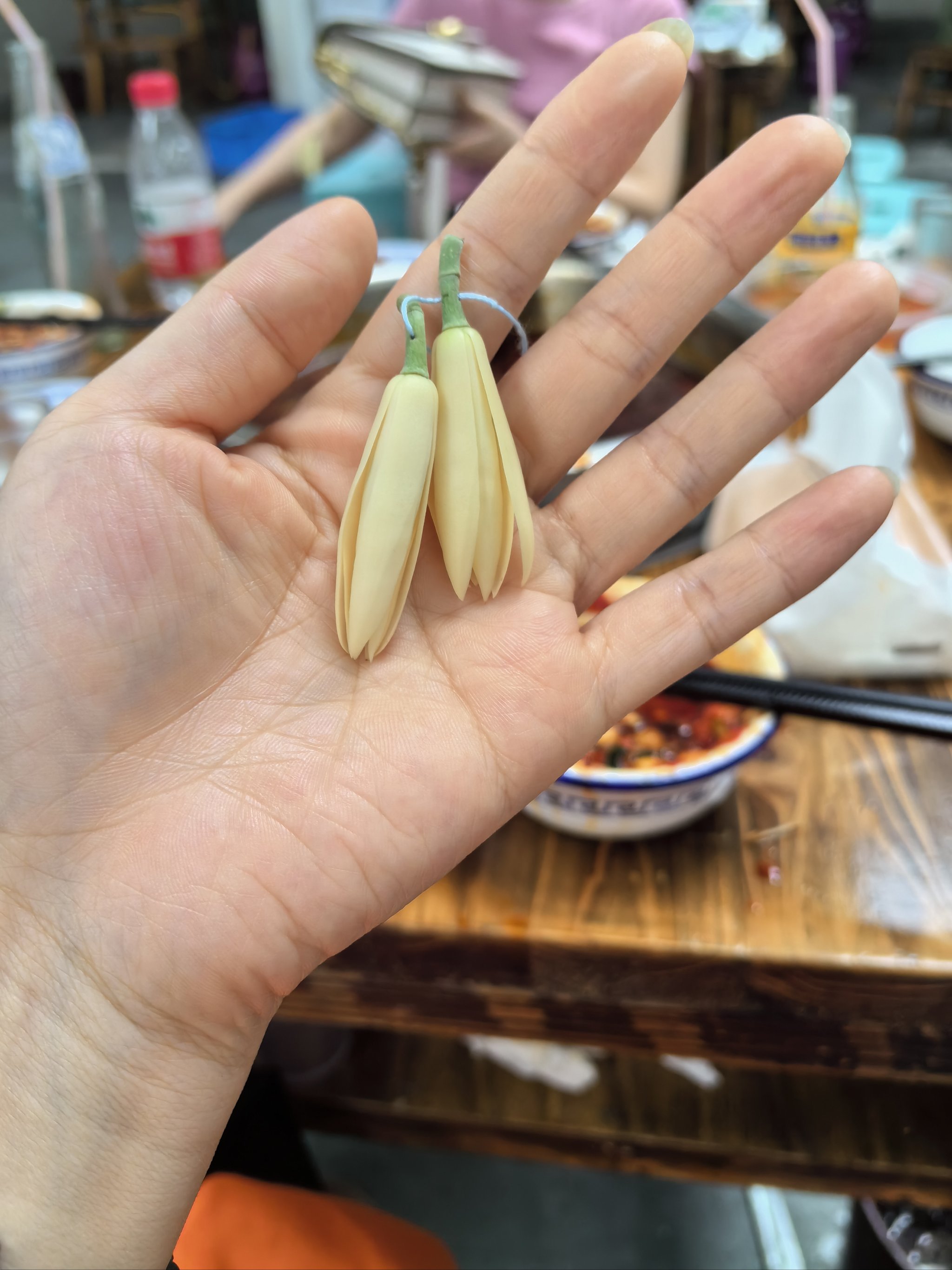 结婚晚上怎么吃女生的小兔兔结婚晚上女生小兔兔的美食攻略