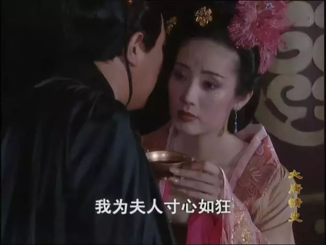 校花背后的秘密，软绵绵的诱惑与禁忌视频