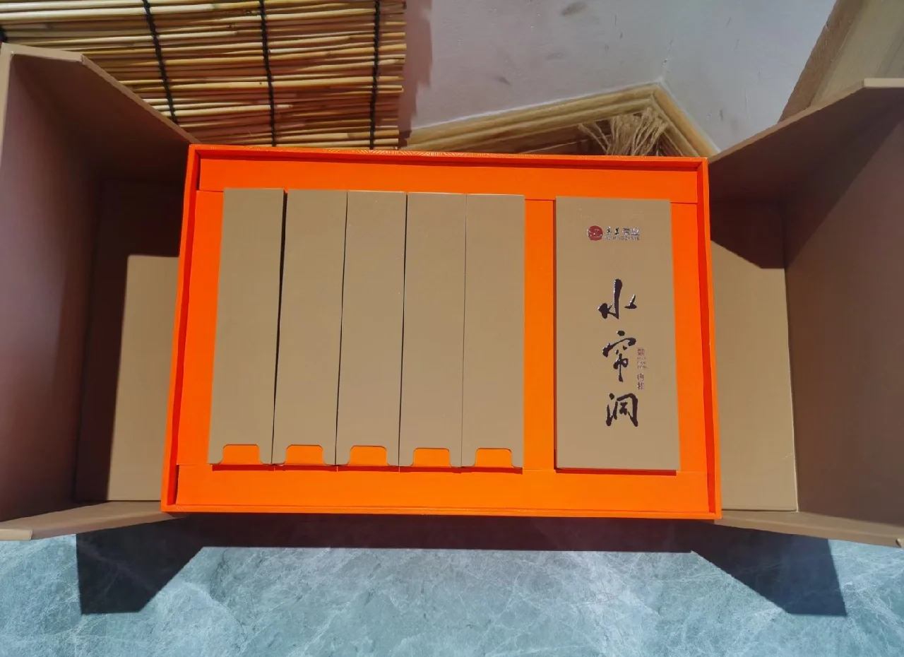水帘洞肉桂蜜桃香是纯还是仿水帘洞之探秘，探访神秘肉桂蜜桃香之地