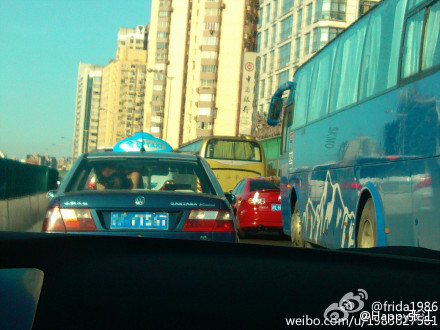 车震门大胸女小游戏车震门大胸女小游戏-第3张图片
