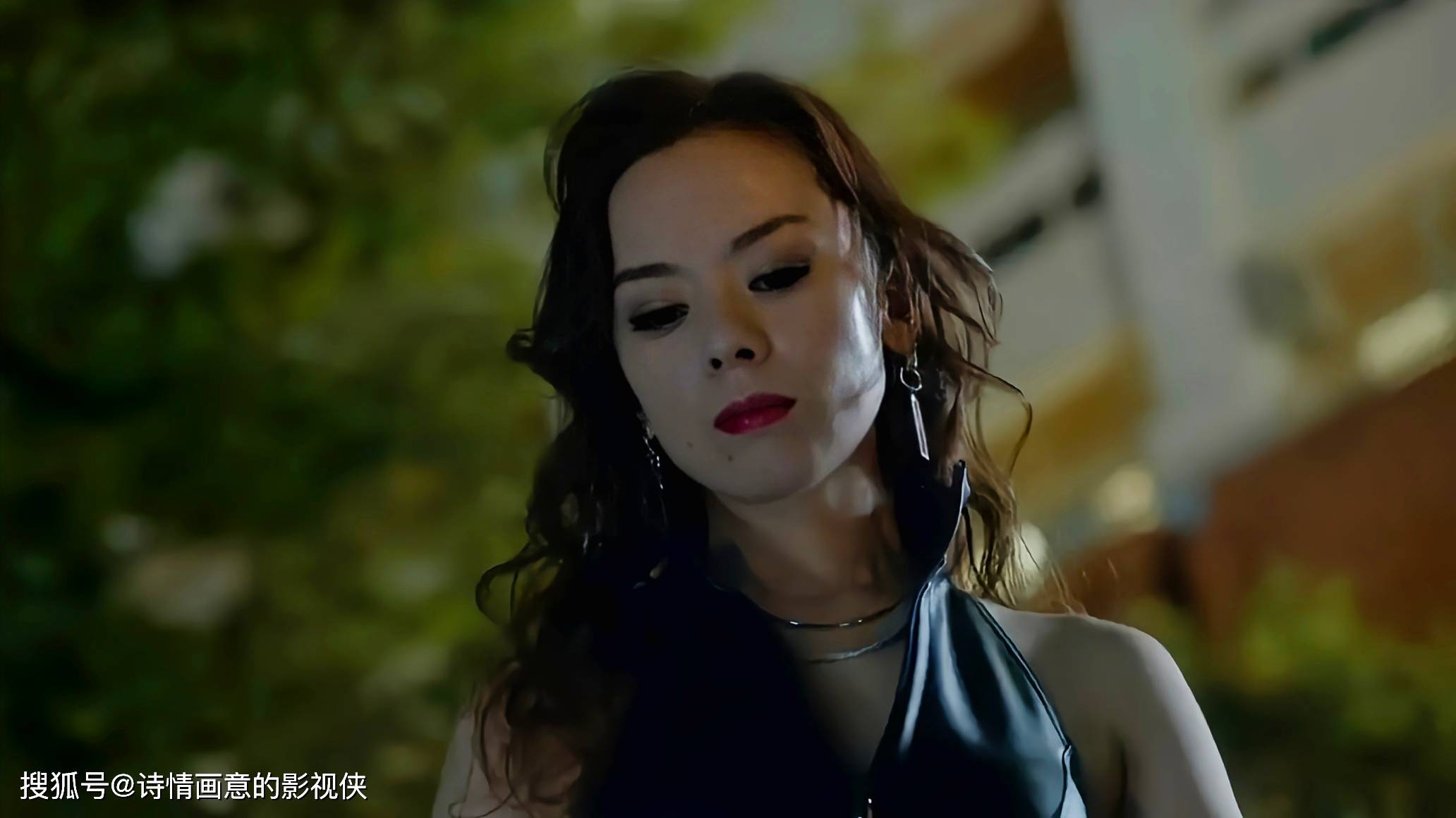 色青男女，情感交织的探索-第2张图片